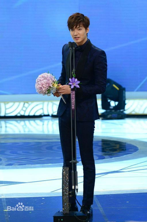 李敏镐（hào）(Lee MinHo、イ ミンホ)2013.12   S演技大赏性感图片图集