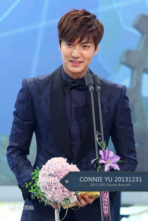 李敏镐（hào）(Lee MinHo、イ ミンホ)2013.12   S演技大赏性感图片图集