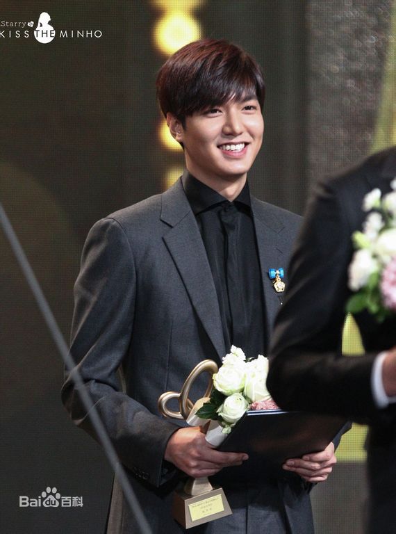 李敏镐（hào）(Lee MinHo、イ ミンホ)2014.11  韩国大众文化艺术奖素颜照相册