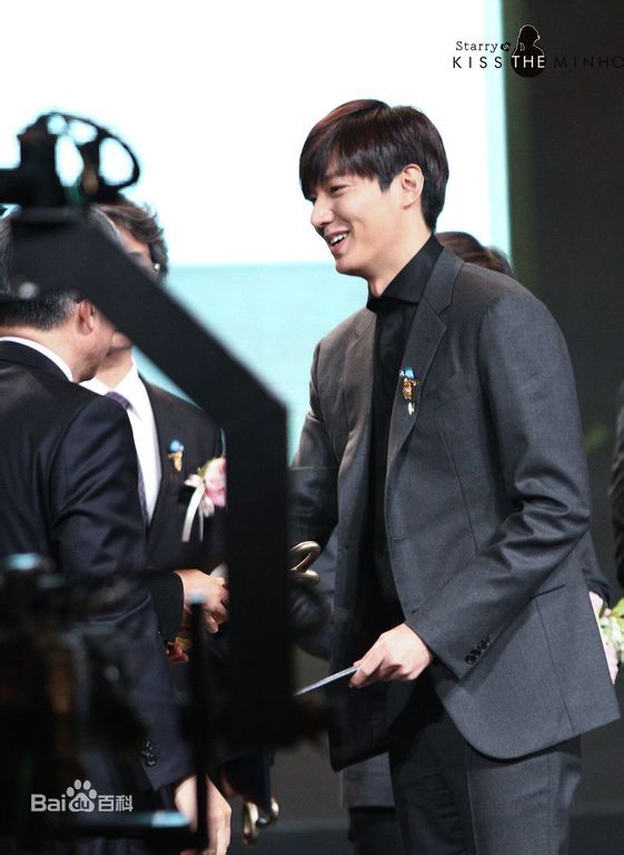 李敏镐（hào）(Lee MinHo、イ ミンホ)2014.11  韩国大众文化艺术奖素颜照相册