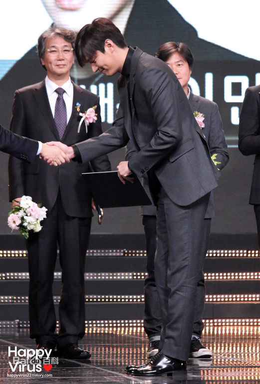 李敏镐（hào）(Lee MinHo、イ ミンホ)2014.11  韩国大众文化艺术奖素颜照相册