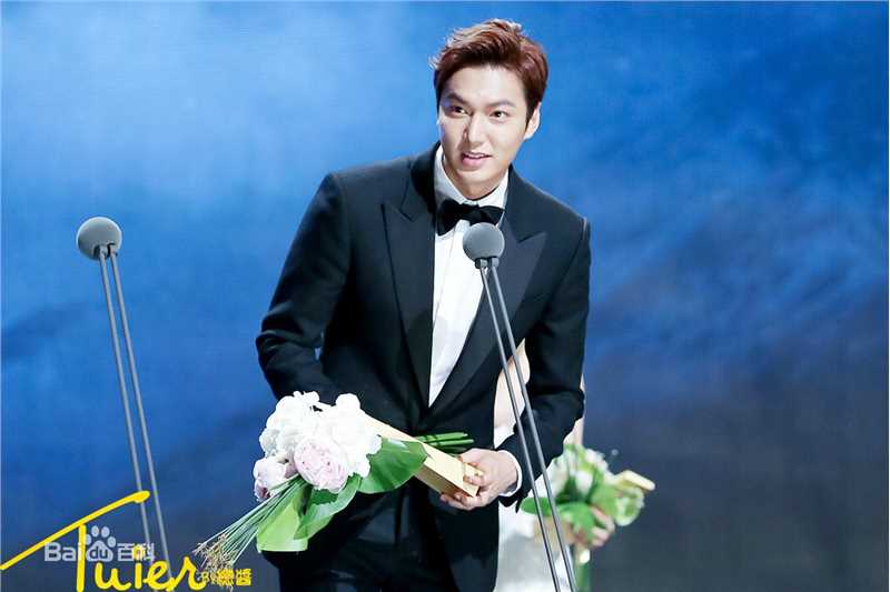 李敏镐（hào）(Lee MinHo、イ ミンホ)2015.5 第51届百想艺术大赏图册