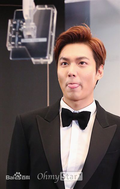 李敏镐（hào）(Lee MinHo、イ ミンホ)2015.5 第51届百想艺术大赏图册