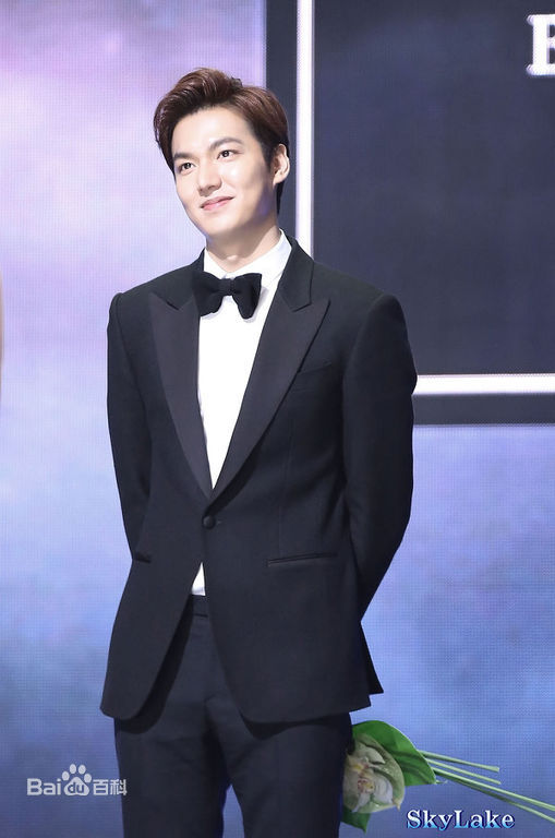 李敏镐（hào）(Lee MinHo、イ ミンホ)2015.5 第51届百想艺术大赏图册