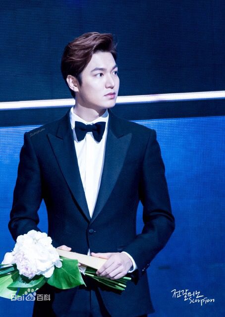 李敏镐（hào）(Lee MinHo、イ ミンホ)2015.5 第51届百想艺术大赏图册