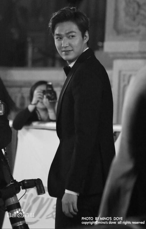 李敏镐（hào）(Lee MinHo、イ ミンホ)2015.5 第51届百想艺术大赏图册