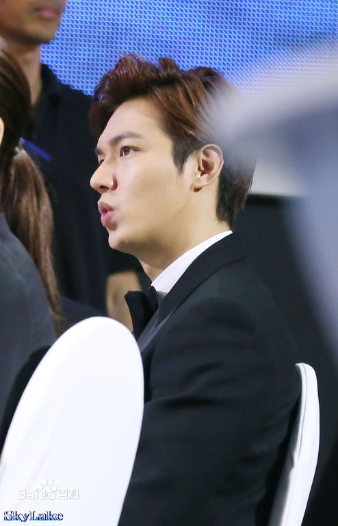 李敏镐（hào）(Lee MinHo、イ ミンホ)2015.5 第51届百想艺术大赏图册