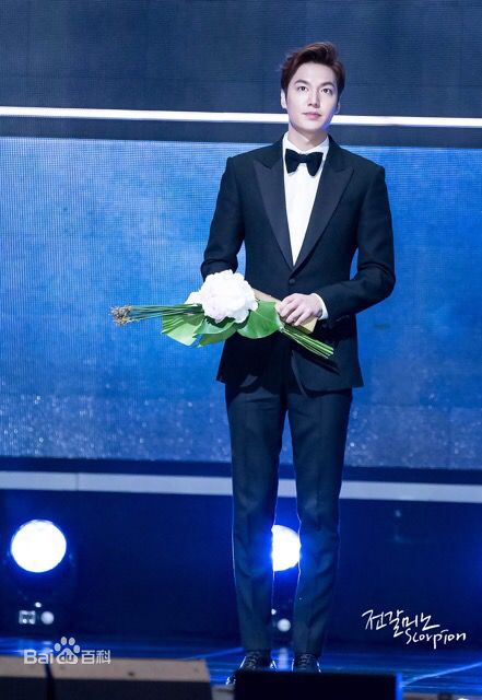 李敏镐（hào）(Lee MinHo、イ ミンホ)2015.5 第51届百想艺术大赏图册