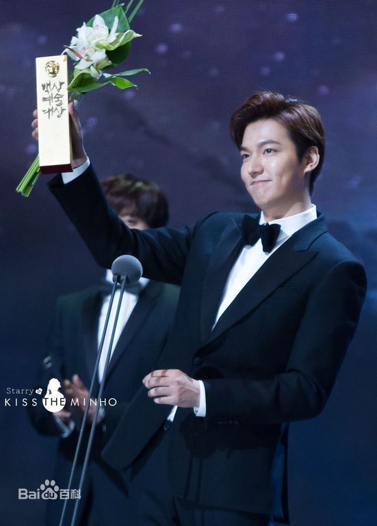 李敏镐（hào）(Lee MinHo、イ ミンホ)2015.5 第51届百想艺术大赏图册