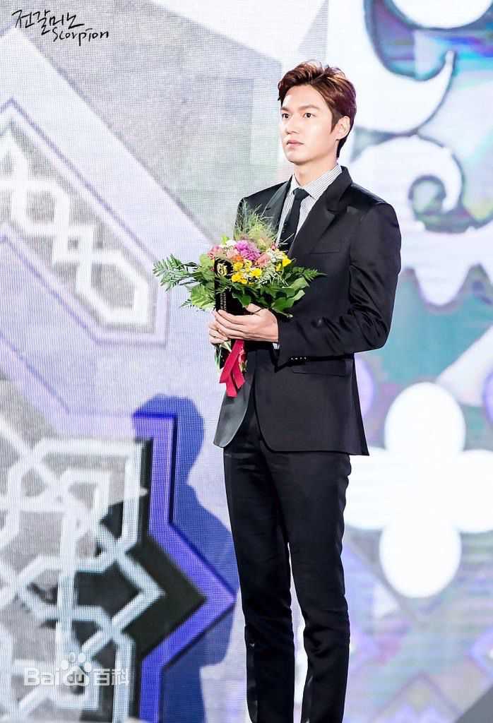 李敏镐（hào）(Lee MinHo、イ ミンホ)2015.9第10届首尔国际电视节图片图册