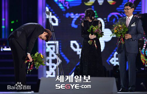 李敏镐（hào）(Lee MinHo、イ ミンホ)2015.9第10届首尔国际电视节图片图册