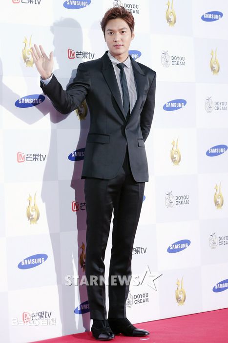 李敏镐（hào）(Lee MinHo、イ ミンホ)2015.9第10届首尔国际电视节图片图册