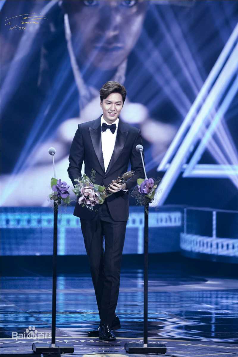 李敏镐（hào）(Lee MinHo、イ ミンホ)2015.11  第52届韩国电影大钟奖性感图片图集