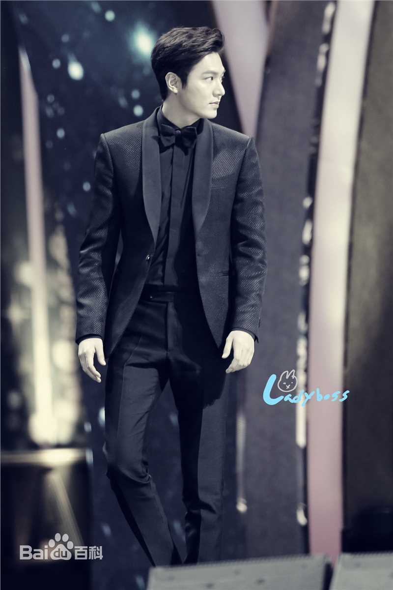 李敏镐（hào）(Lee MinHo、イ ミンホ)2015.11  韩国青龙电影奖壁纸壁纸