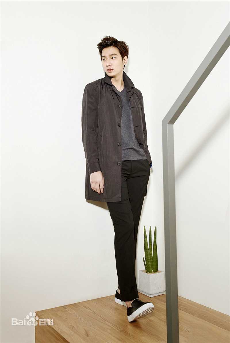 李敏镐（hào）(Lee MinHo、イ ミンホ)广告代言素颜照相册