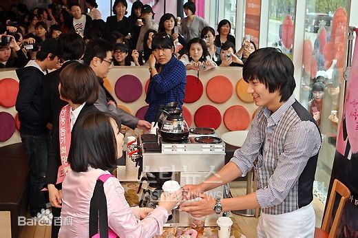 李敏镐（hào）(Lee MinHo、イ ミンホ)公益慈善图册