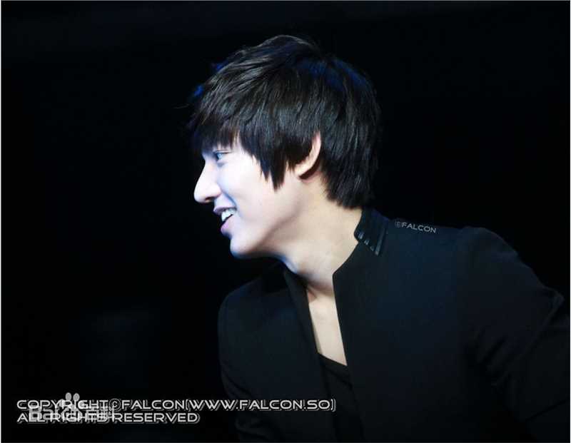 李敏镐（hào）(Lee MinHo、イ ミンホ)2011中国北京上海FM素颜照相册