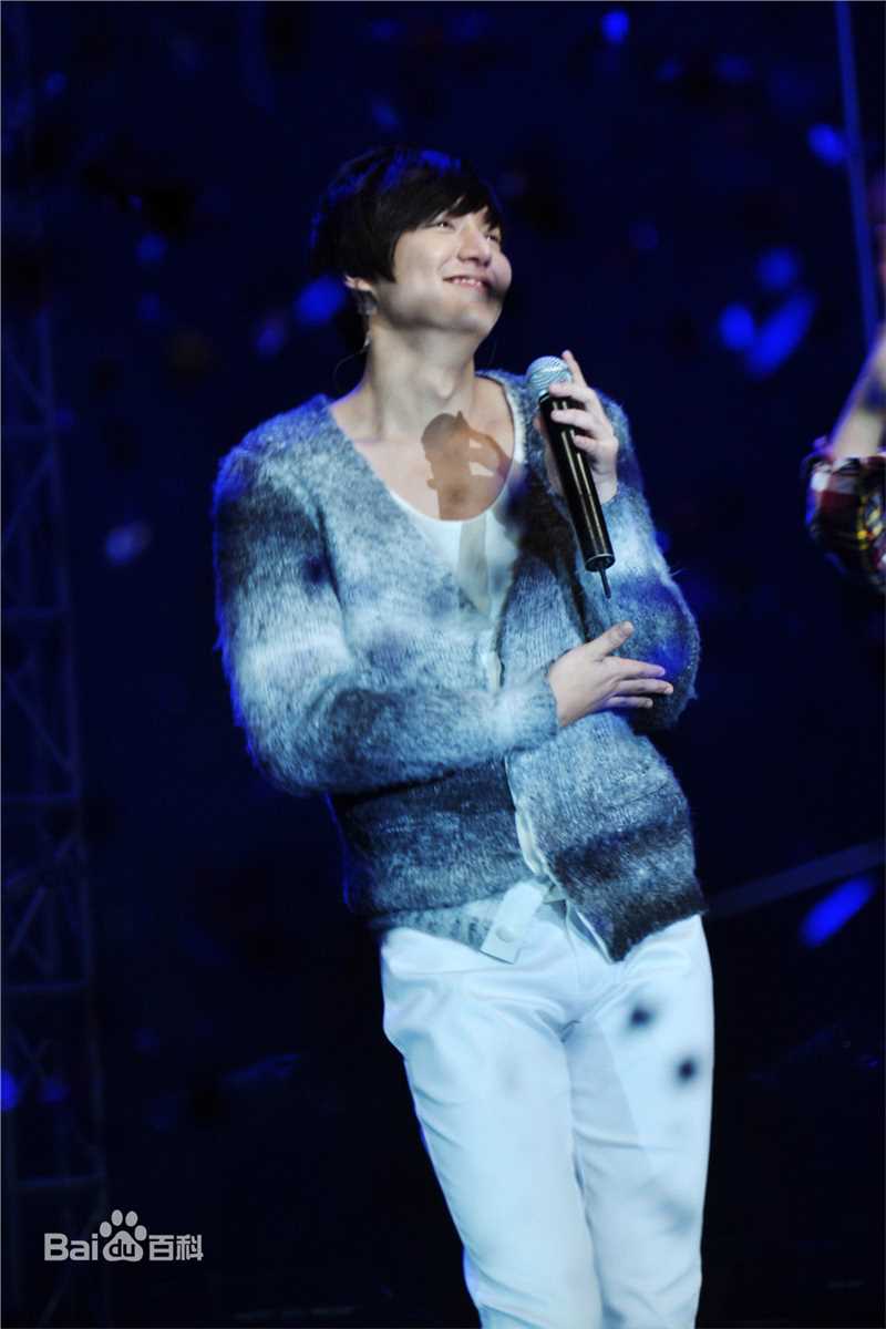 李敏镐（hào）(Lee MinHo、イ ミンホ)2011中国北京上海FM素颜照相册