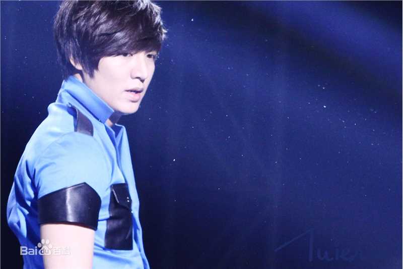 李敏镐（hào）(Lee MinHo、イ ミンホ)2011中国北京上海FM素颜照相册