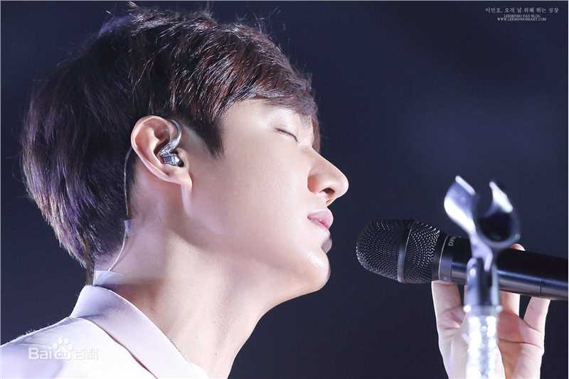 李敏镐（hào）(Lee MinHo、イ ミンホ)2014~2015 世界巡回演唱会生活照相册