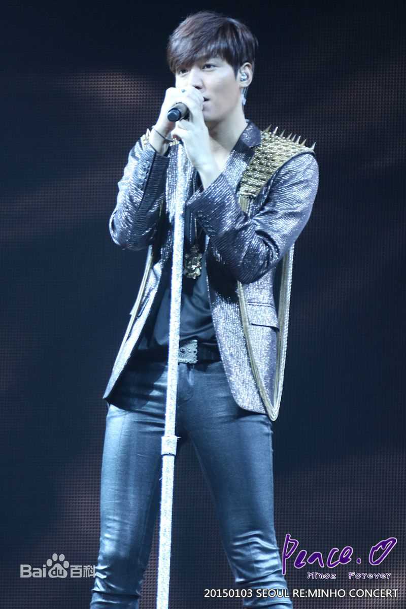 李敏镐（hào）(Lee MinHo、イ ミンホ)2014~2015 世界巡回演唱会生活照相册