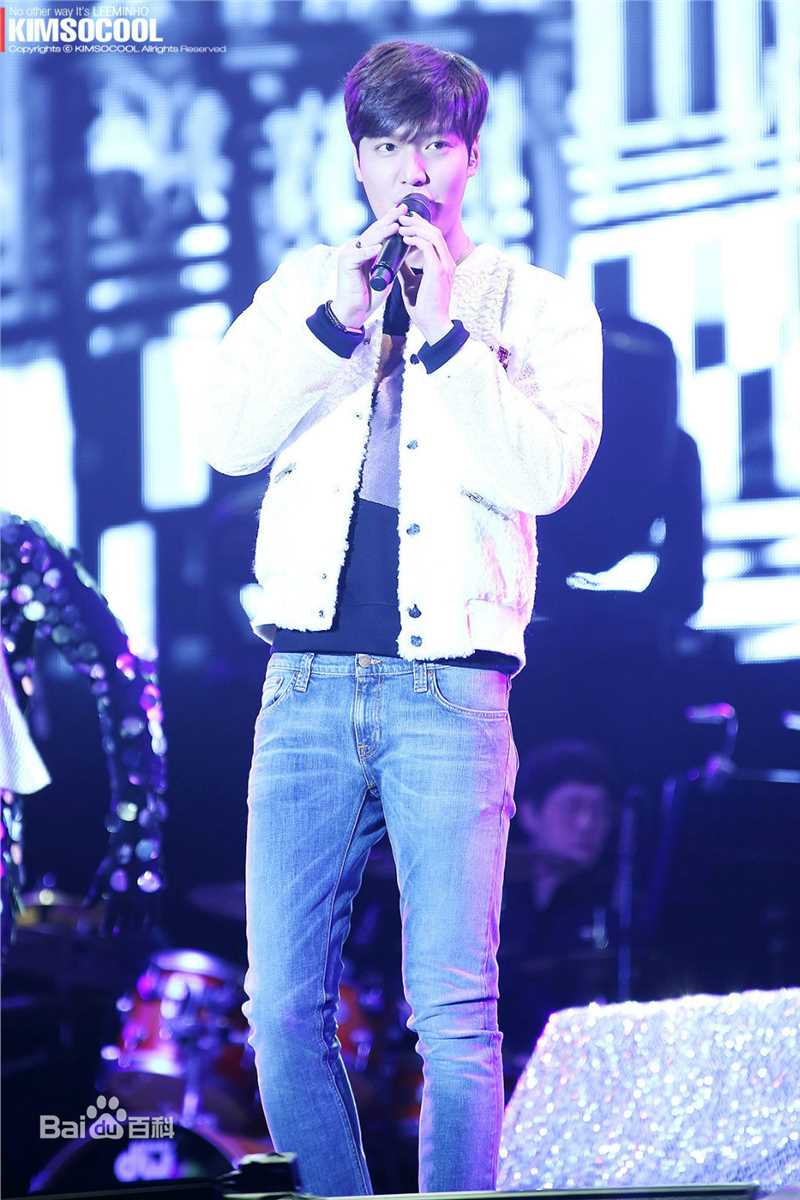 李敏镐（hào）(Lee MinHo、イ ミンホ)2014~2015 世界巡回演唱会生活照相册