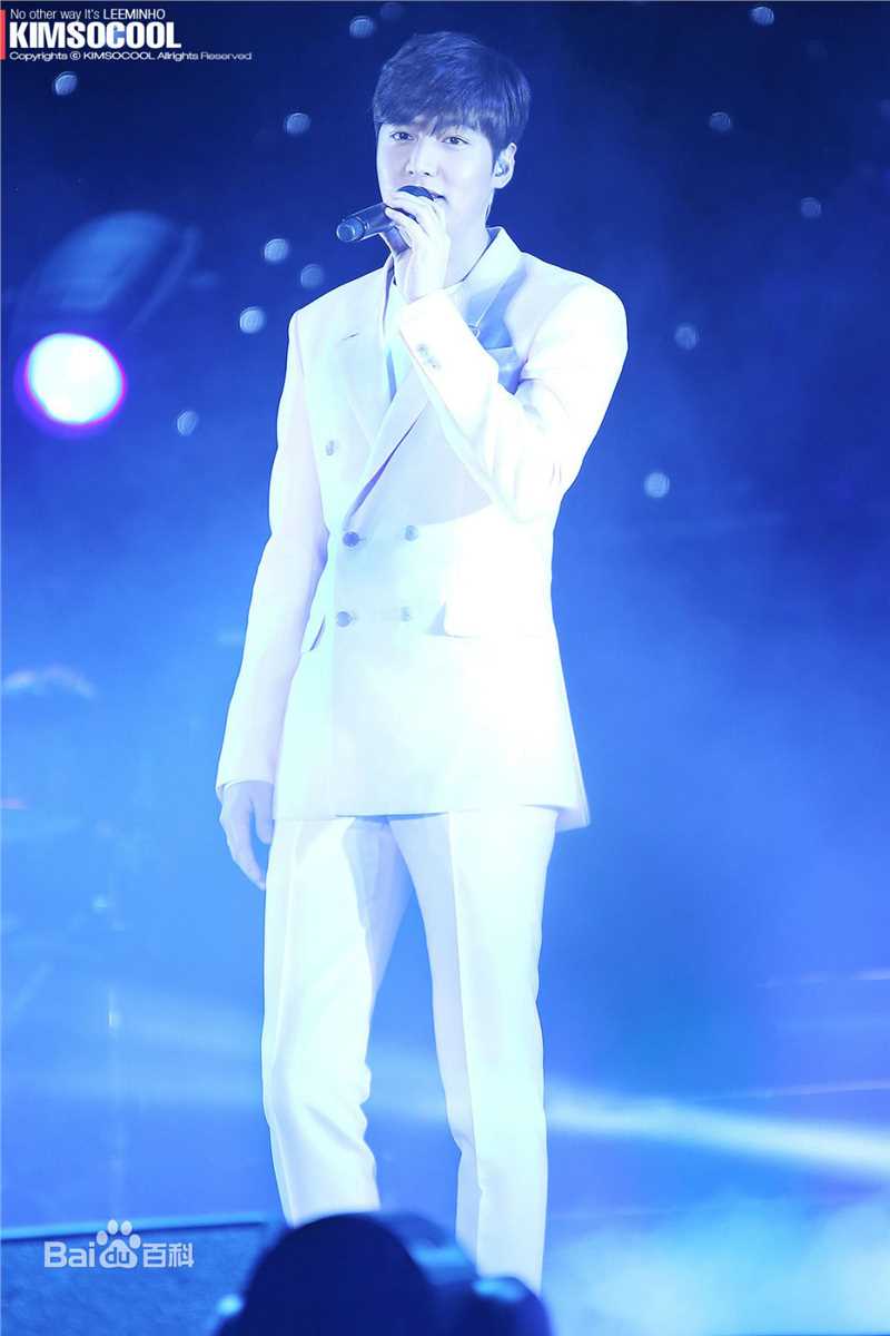 李敏镐（hào）(Lee MinHo、イ ミンホ)2014~2015 世界巡回演唱会生活照相册