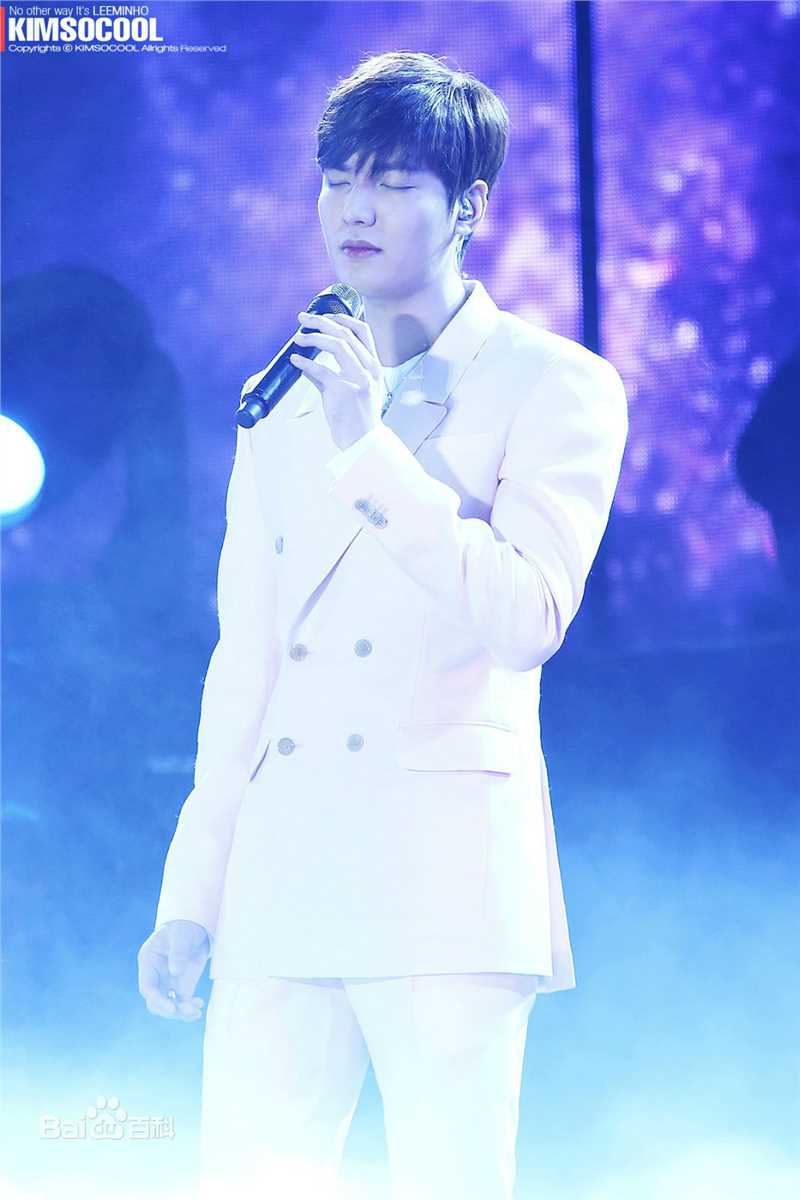 李敏镐（hào）(Lee MinHo、イ ミンホ)2014~2015 世界巡回演唱会生活照相册