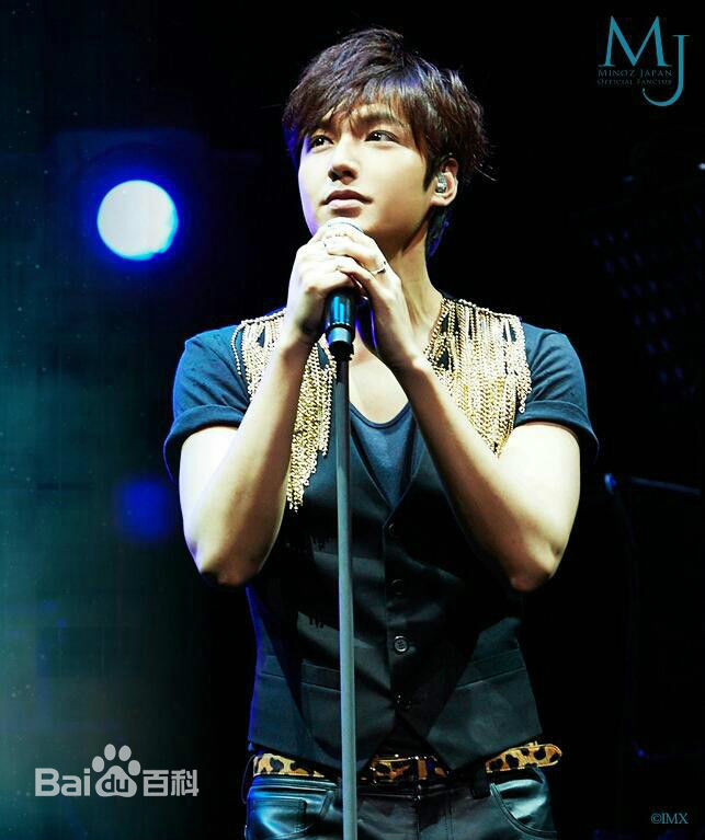 李敏镐（hào）(Lee MinHo、イ ミンホ)2014~2015 世界巡回演唱会生活照相册