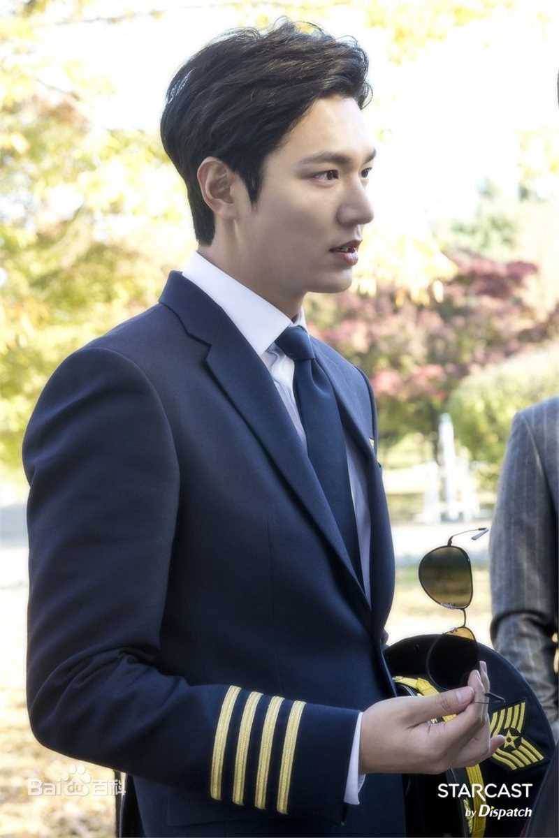 李敏镐（hào）(Lee MinHo、イ ミンホ)蓝色大海的传说前后照片