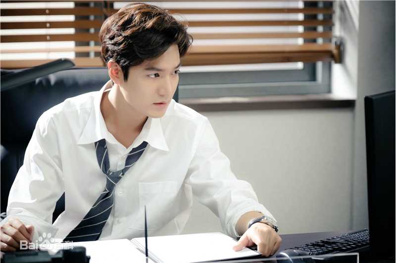 李敏镐（hào）(Lee MinHo、イ ミンホ)蓝色大海的传说前后照片