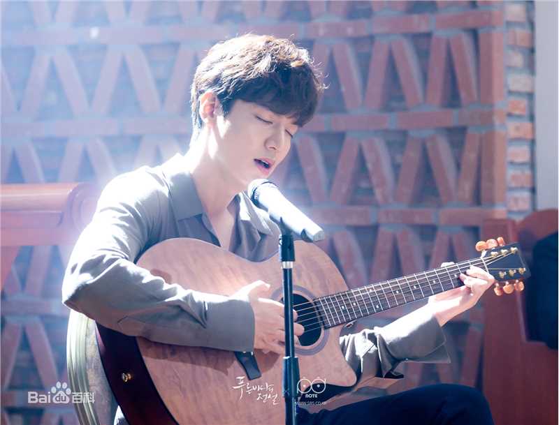 李敏镐（hào）(Lee MinHo、イ ミンホ)蓝色大海的传说前后照片