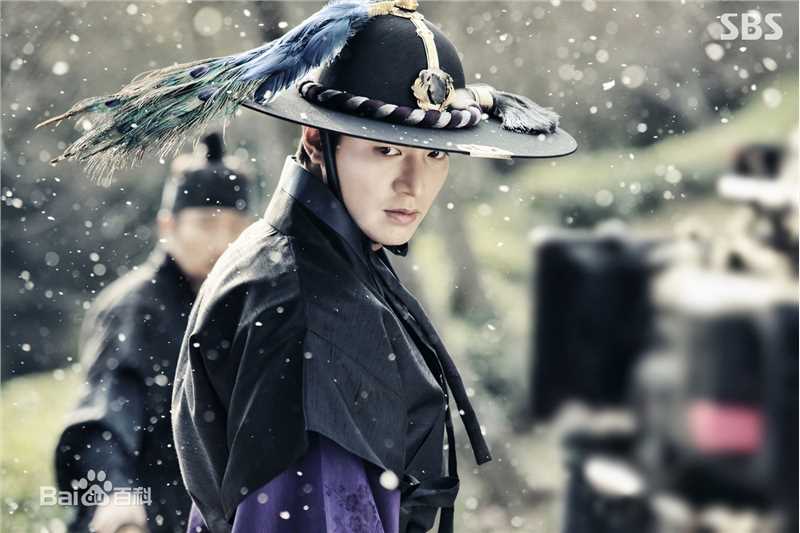 李敏镐（hào）(Lee MinHo、イ ミンホ)蓝色大海的传说前后照片