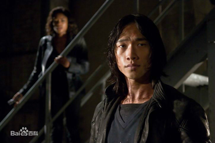 郑智薰(英文名:Rain 韩文名：  罗马拼音：Jung Ji Hoon)忍者刺客生活照