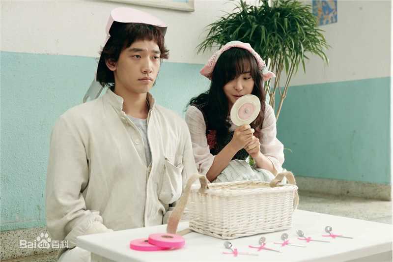 郑智薰(英文名:Rain 韩文名：  罗马拼音：Jung Ji Hoon)电子人也无所谓图册