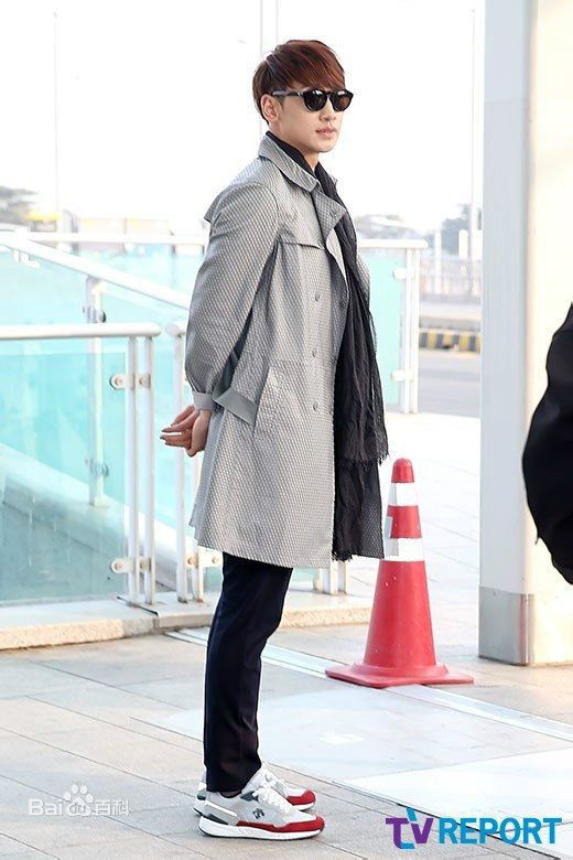 郑智薰(英文名:Rain 韩文名：  罗马拼音：Jung Ji Hoon)Running Man 澳洲特辑素颜照相册