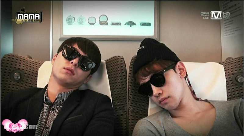 郑智薰(英文名:Rain 韩文名：  罗马拼音：Jung Ji Hoon)Rain Effect 真人秀图册