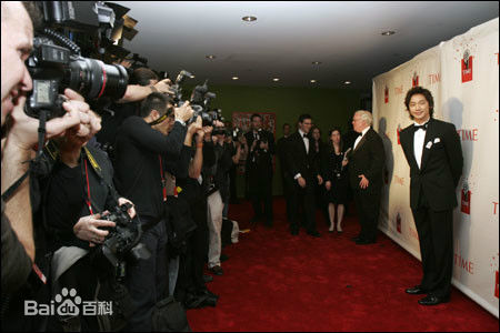 郑智薰(英文名:Rain 韩文名：  罗马拼音：Jung Ji Hoon)出席纽约Time 100 Gala派对壁纸壁纸