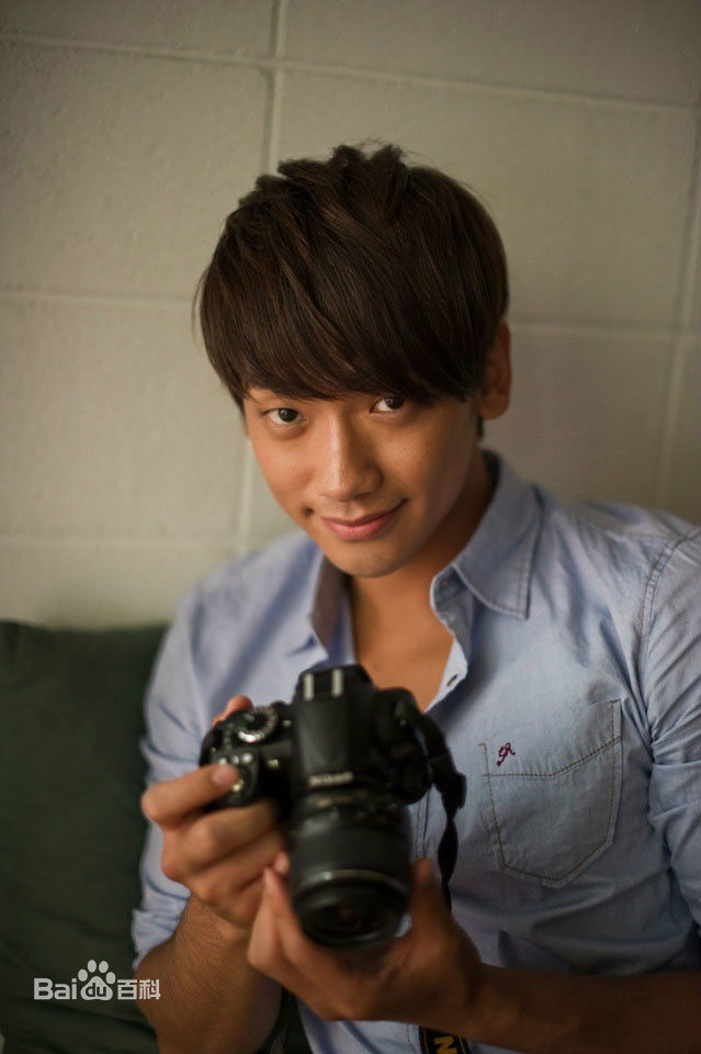 郑智薰(英文名:Rain 韩文名：  罗马拼音：Jung Ji Hoon)广告代言壁纸壁纸