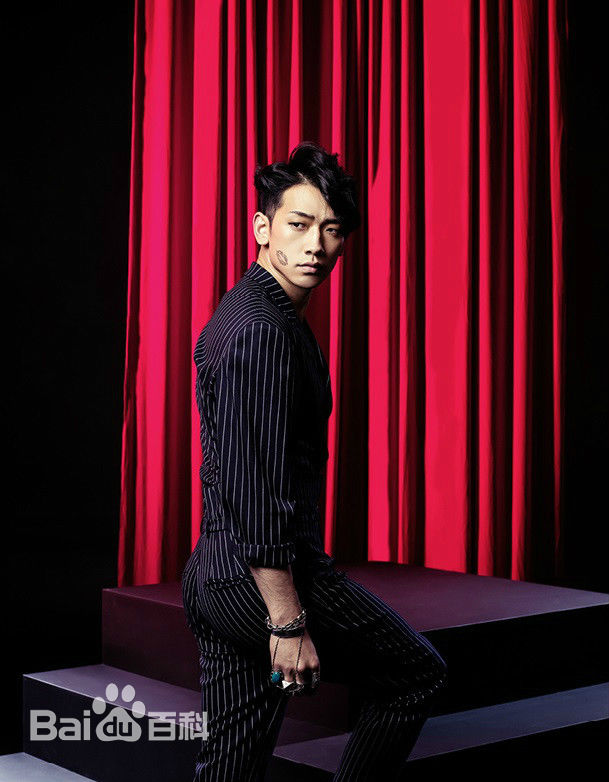 郑智薰(英文名:Rain 韩文名：  罗马拼音：Jung Ji Hoon)专辑美图图片图册