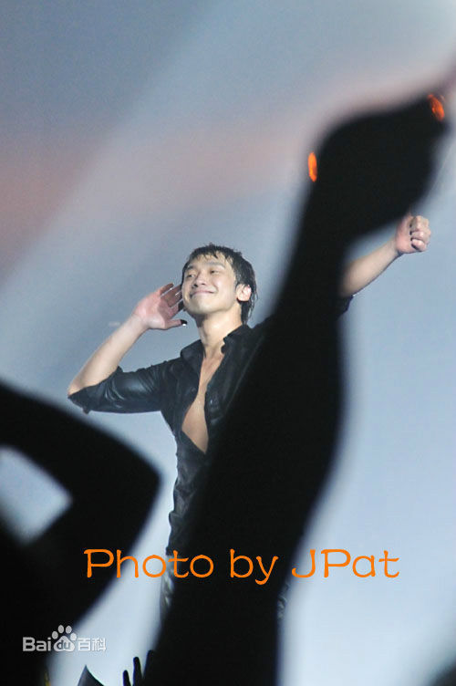 郑智薰(英文名:Rain 韩文名：  罗马拼音：Jung Ji Hoon)Legend Of Raini性感图片图集