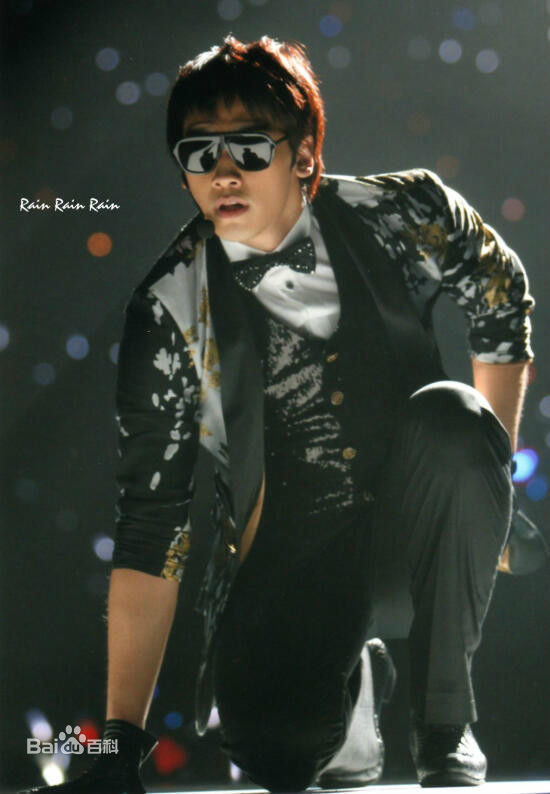 郑智薰(英文名:Rain 韩文名：  罗马拼音：Jung Ji Hoon)Legend Of Raini性感图片图集