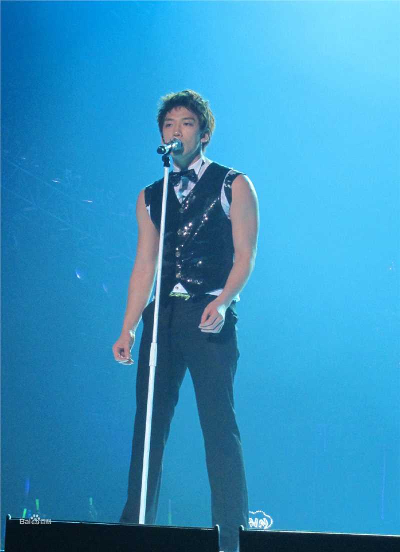 郑智薰(英文名:Rain 韩文名：  罗马拼音：Jung Ji Hoon)Legend Of Raini性感图片图集