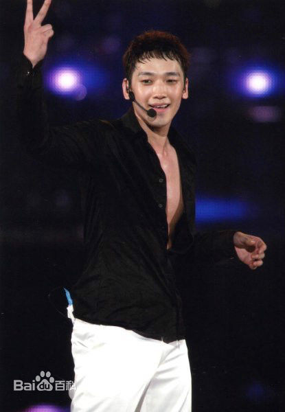 郑智薰(英文名:Rain 韩文名：  罗马拼音：Jung Ji Hoon)Legend Of Raini性感图片图集