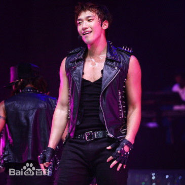 郑智薰(英文名:Rain 韩文名：  罗马拼音：Jung Ji Hoon)Legend Of Raini性感图片图集