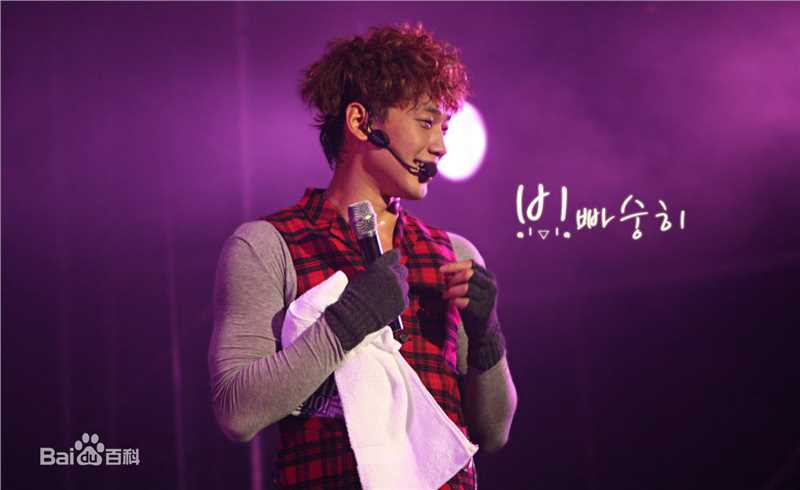 郑智薰(英文名:Rain 韩文名：  罗马拼音：Jung Ji Hoon)Adieu 2010 With Rain生活照