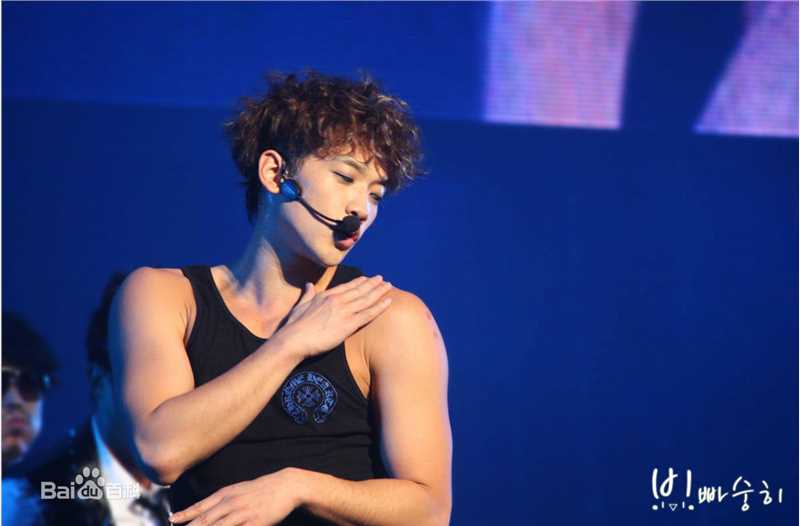 郑智薰(英文名:Rain 韩文名：  罗马拼音：Jung Ji Hoon)Adieu 2010 With Rain生活照