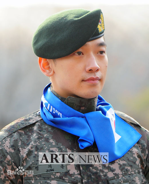 郑智薰(英文名:Rain 韩文名：  罗马拼音：Jung Ji Hoon)军装图册