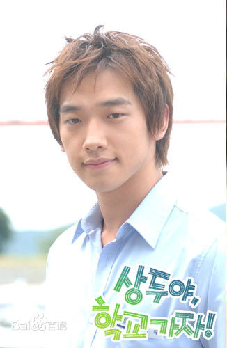 郑智薰(英文名:Rain 韩文名：  罗马拼音：Jung Ji Hoon)尚道上学去壁纸壁纸