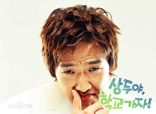 郑智薰(英文名:Rain 韩文名：  罗马拼音：Jung Ji Hoon)尚道上学去壁纸壁纸